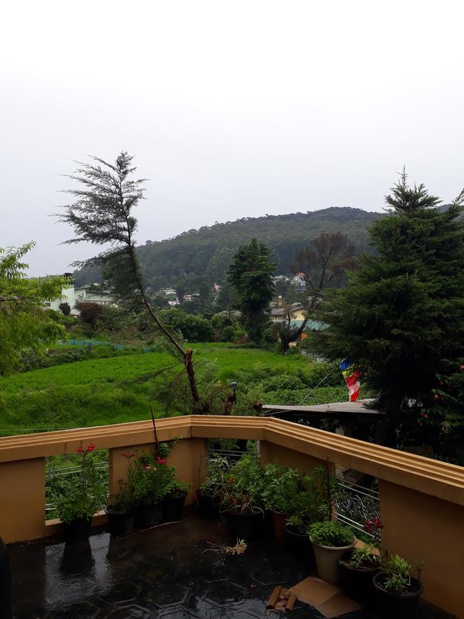 Rainyfreindz Hotel นูวาราเอลิยา ภายนอก รูปภาพ